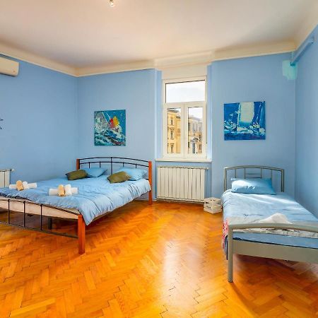 Grand Apartment In Strict Center Of Rijeka Bagian luar foto