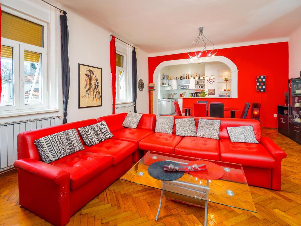 Grand Apartment In Strict Center Of Rijeka Bagian luar foto