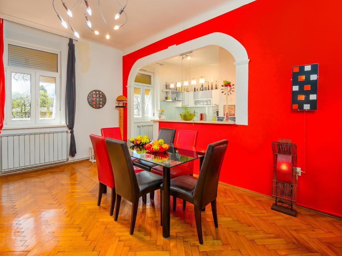 Grand Apartment In Strict Center Of Rijeka Bagian luar foto